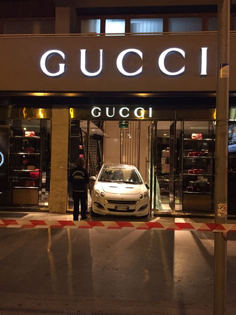 gucci negozio palermo black friday|shop gucci sicilia.